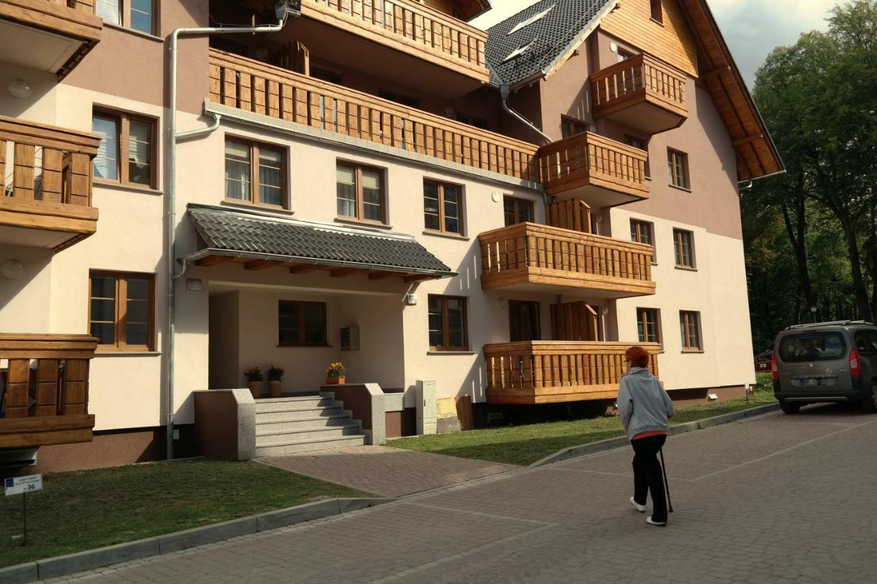 Apartament Mieta คาร์ปัตซ์ ภายนอก รูปภาพ
